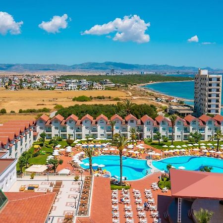 Salamis Bay Conti Resort Hotel & Casino Famagusta  Zewnętrze zdjęcie A view of the hotel