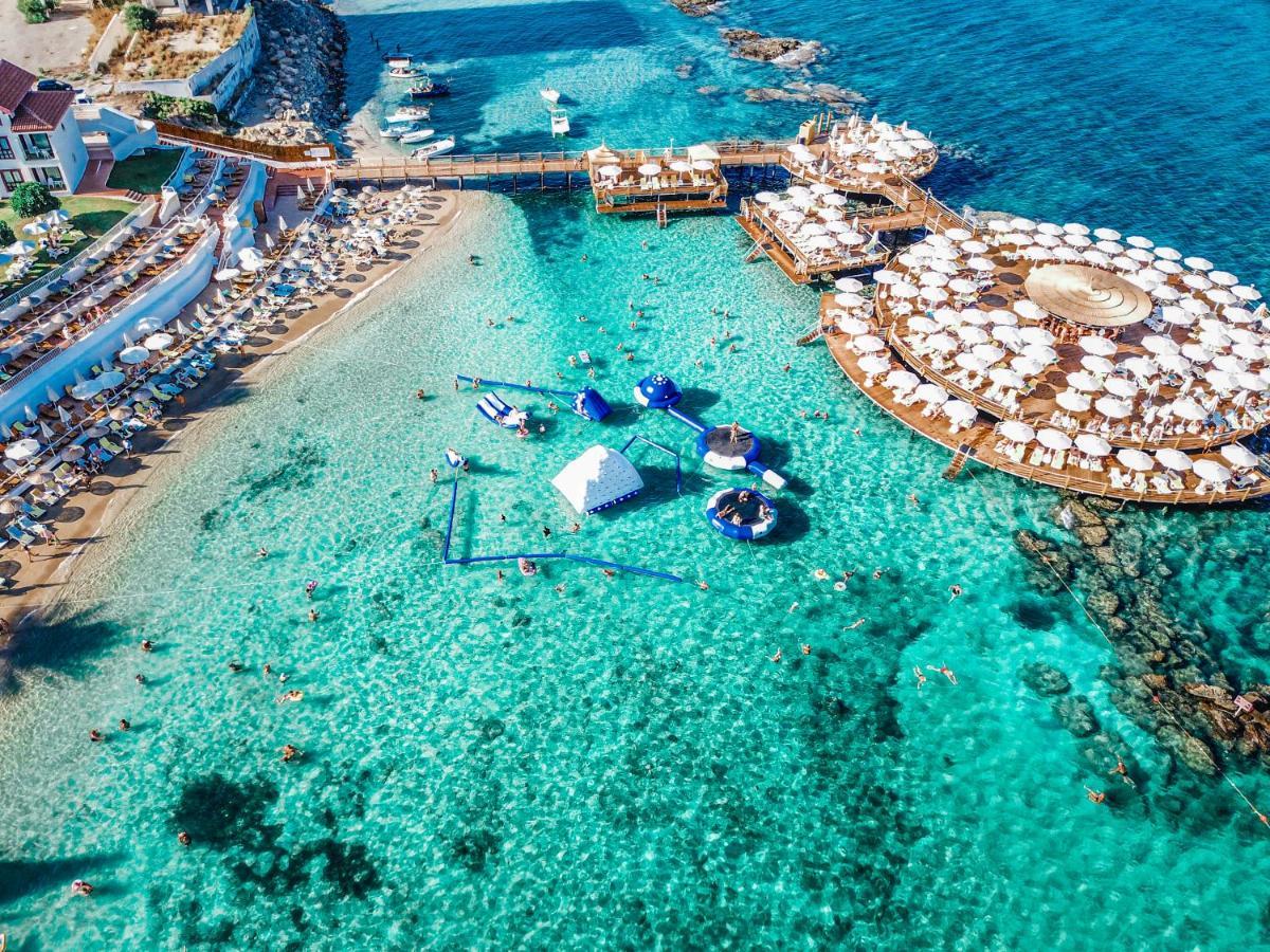 Salamis Bay Conti Resort Hotel & Casino Famagusta  Zewnętrze zdjęcie Aerial view of the beach