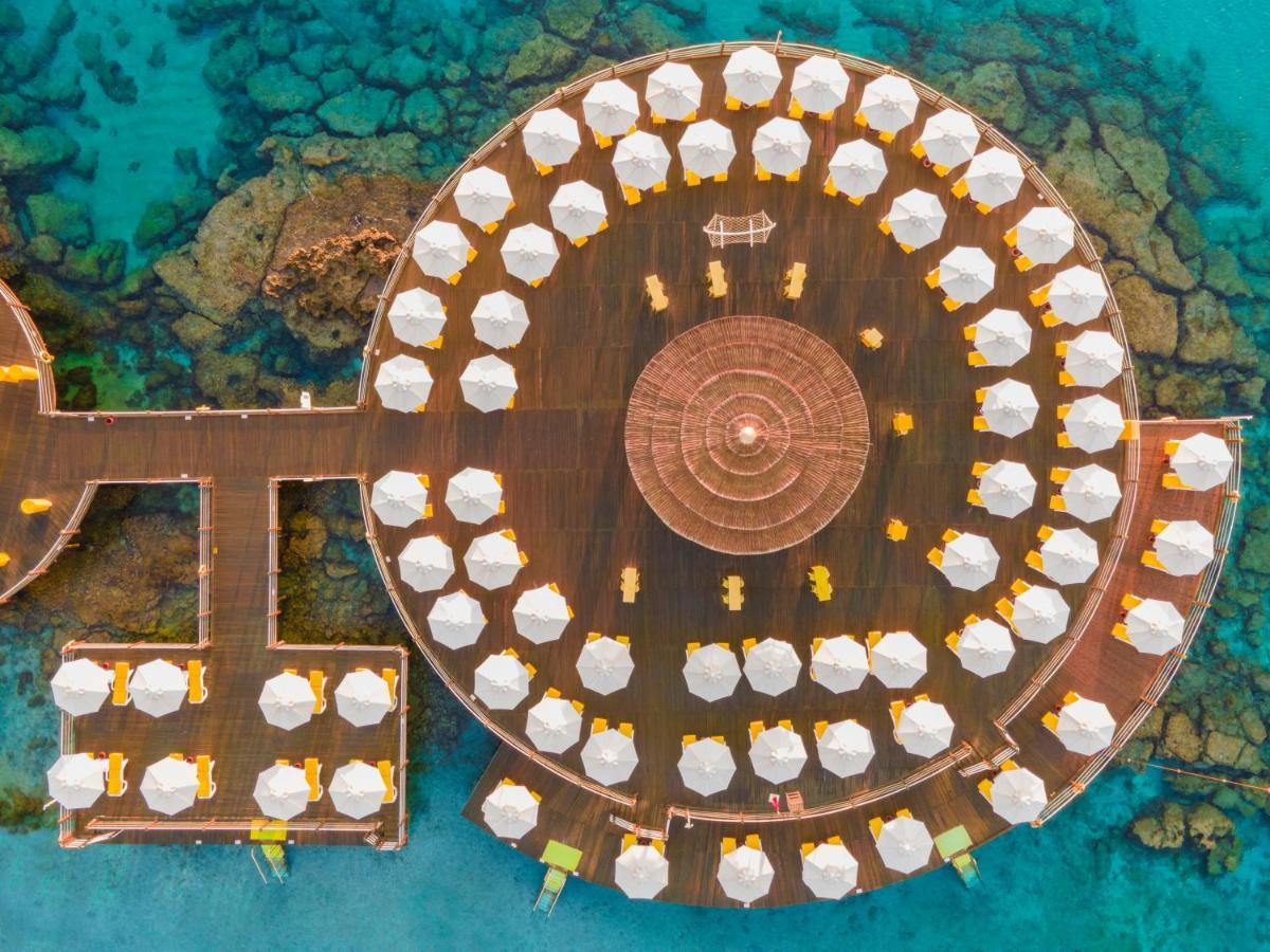 Salamis Bay Conti Resort Hotel & Casino Famagusta  Zewnętrze zdjęcie Aerial view of the floating bar